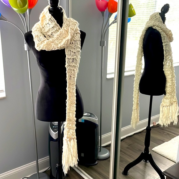 Fair Weather Scarf - Picture 2 of 5